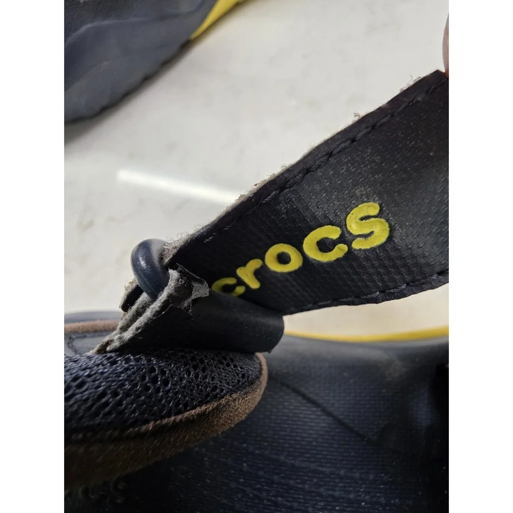 Crocs SwiftWater Mesh Sandals Mens 11 Blue Hook & Loop Fisherman Boating Dock